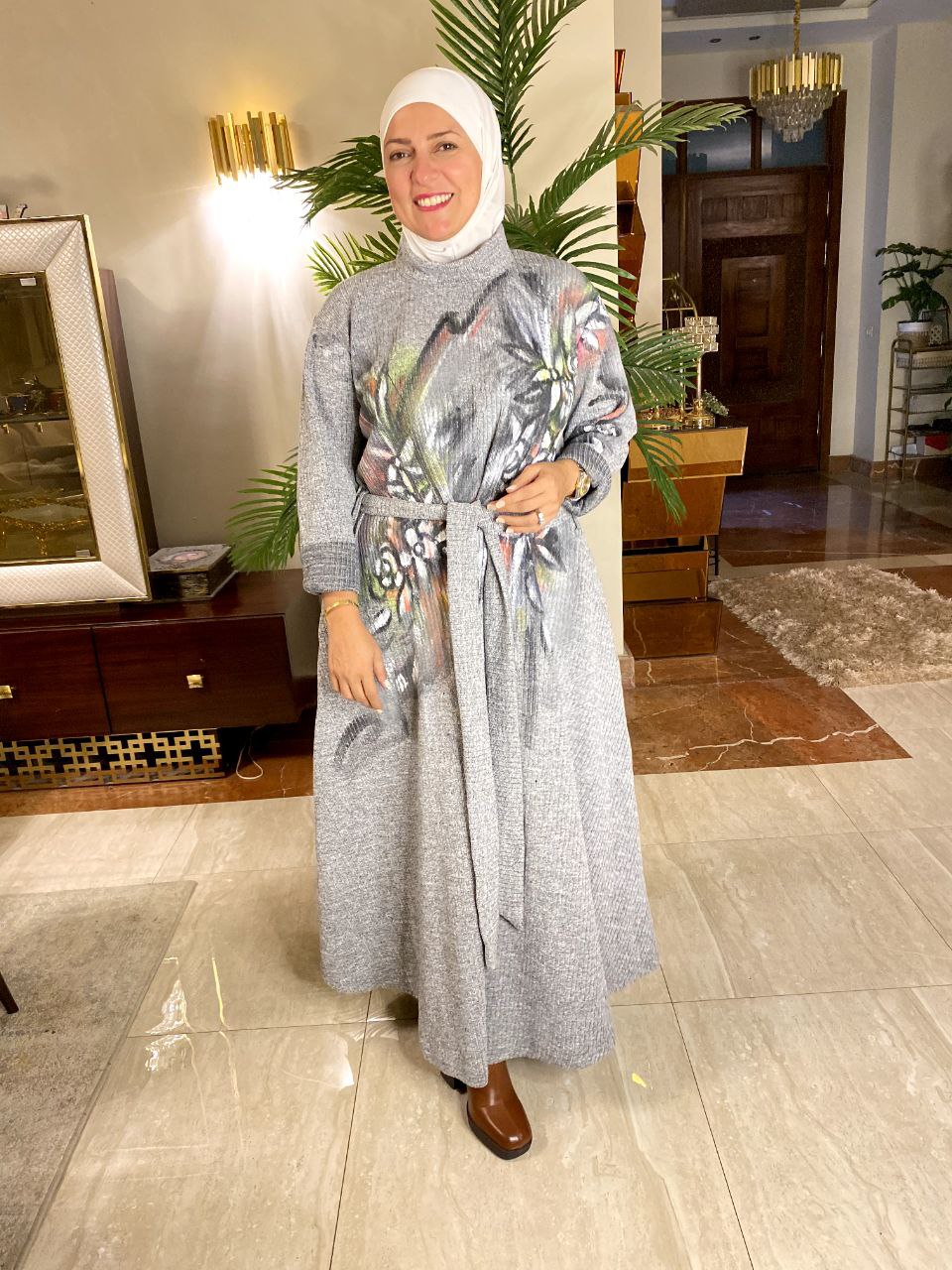 The Unique Gray Dress 🩶